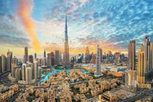 Pros and cons in Dubai mainland